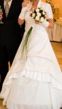 Suknia ślubna PRZEŚLICZNA SUKNIA ŚLUBNA ZAŁOŻONA TYLKO RAZ ROZMIAR 42 kolor: biały rozmiar: 42