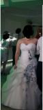 Suknia ślubna Oryginalna suknia z różami kolor: biały rozmiar: S/M