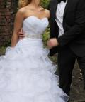 Suknia ślubna Piękna suknia ślubna kolor: Biały rozmiar: 36-38