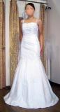 Suknia ślubna  Sprzedam białą suknię z trenem CELISE R.36/38 +welon kolor: biel rozmiar: 36/38