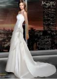 Suknia ślubna SPRZEDAM SUKNIE LUNARII kolor: biały rozmiar: 38-40