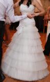 Suknia ślubna Sprzedam suknię ślubną kolor: biały rozmiar: 36